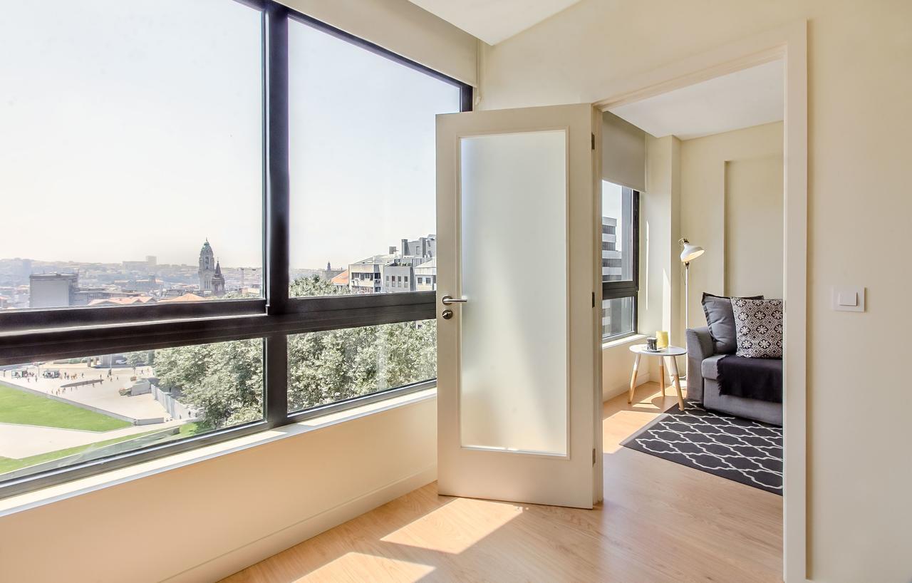 Trindade Flat With A Great View Appartement Porto Buitenkant foto