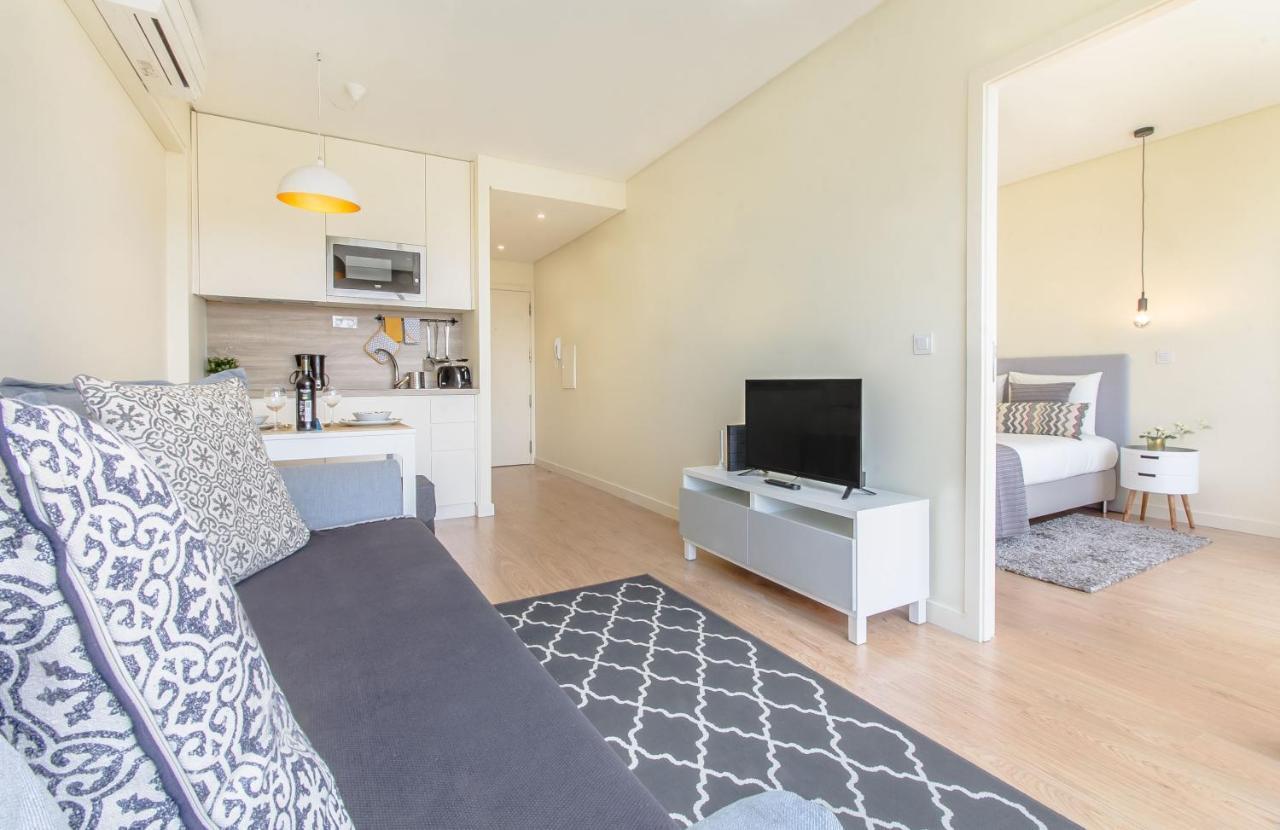 Trindade Flat With A Great View Appartement Porto Buitenkant foto